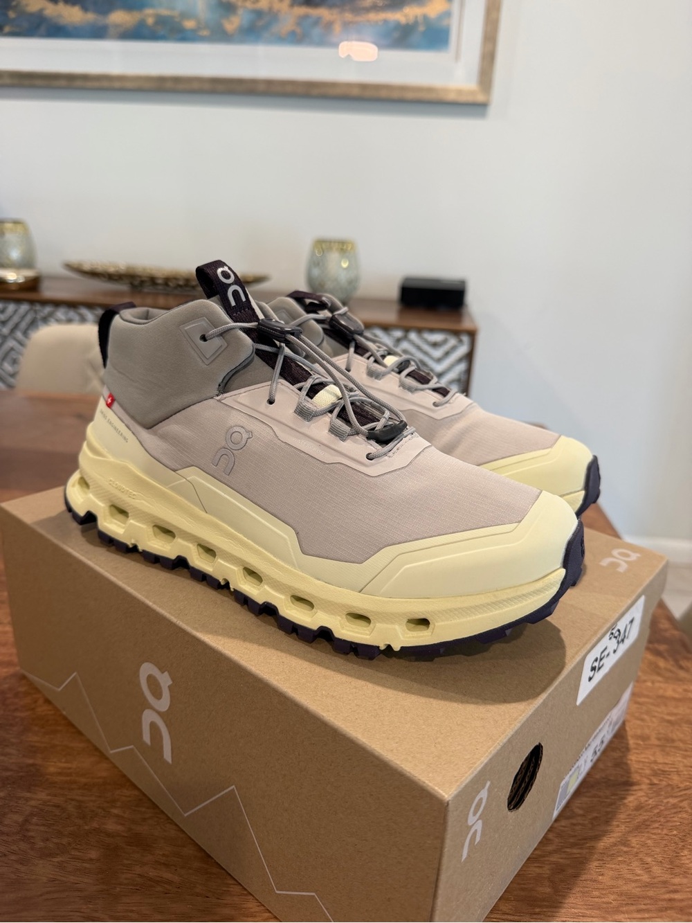 On Running Cloudhero Mid Waterproof Sneakers - Beige/Yellow